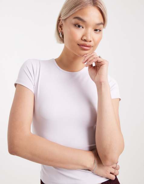 Edikted Tay short sleeve sculpting top in lilac - view 1