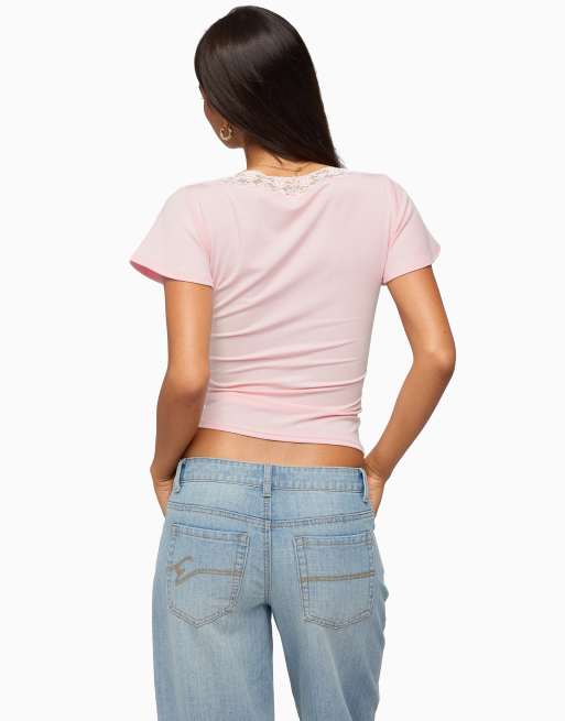 Edikted yvetta lacey flutter sleeve top in light-pink, 2 of 5