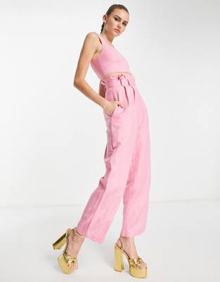 Edited - Crop top sartoriale rosa confetto in coordinato