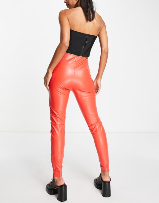 Edited Leggings en imitation cuir Rouge vif ASOS