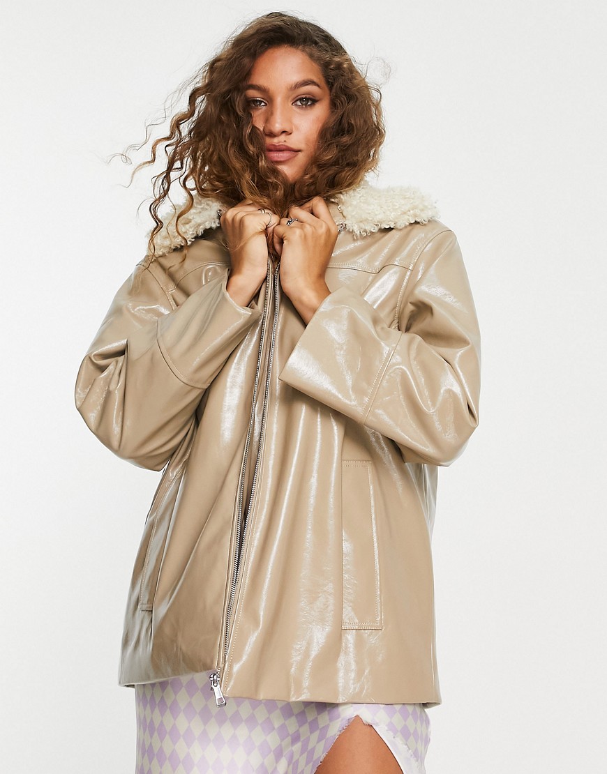 Edited PU boxy jacket with faux fur collar in beige-Neutral