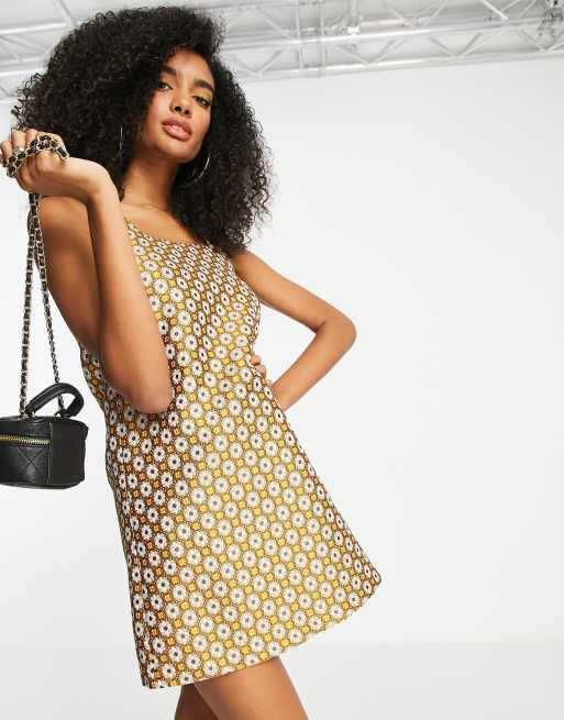 EDITED - Shift-minikjole i orange/guldfarvet jacquard