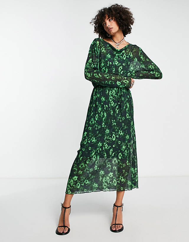 Edited - tie waist midi dress in smudge green floral