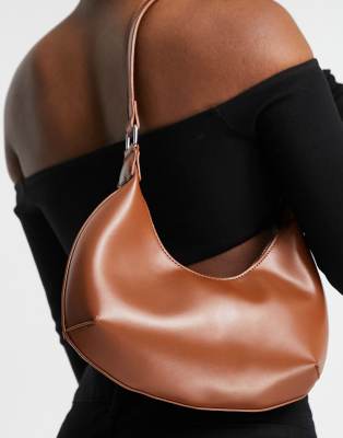 E-GÓ EGO 90S CURVED SHOULDER BAG IN TAN WITH METALWORK DETAIL-BROWN BAG-NOV-105