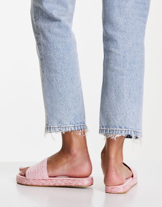 https://images.asos-media.com/products/ego-beach-bums-woven-sliders-in-pink/23838410-3?$n_550w$&wid=550&fit=constrain