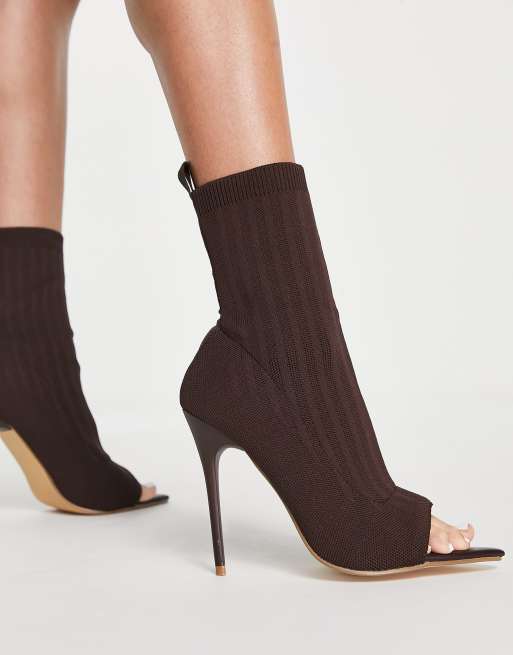 Closed toe hotsell heel booties