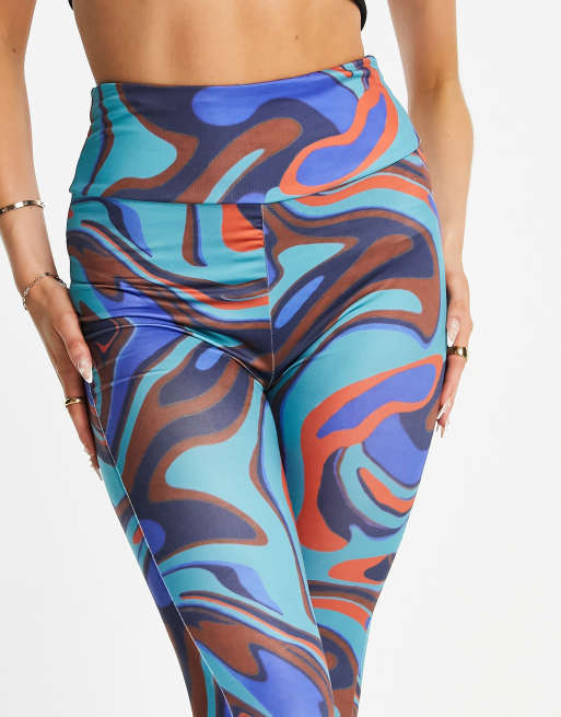 Stradivarius – Nahtlose Leggings mit Rippenstruktur in Schokoladenbraun