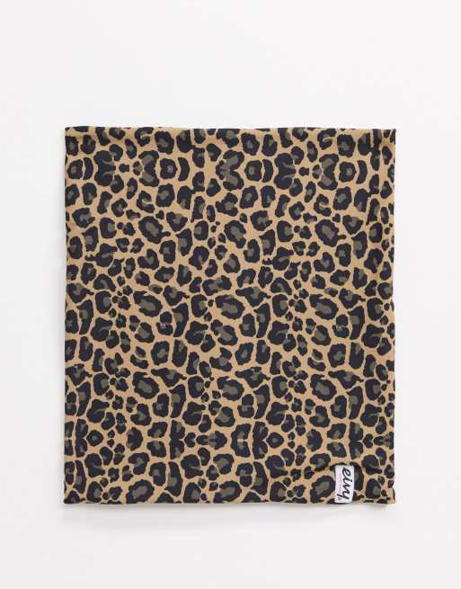 Eivy - Colder - Nekwarmer met luipaardprint