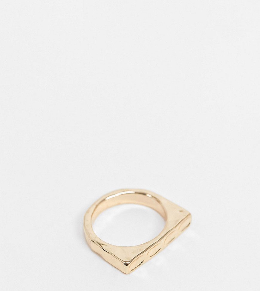 фото Эксклюзивное квадратное кольцо с кованным эффектом vero moda-золотой