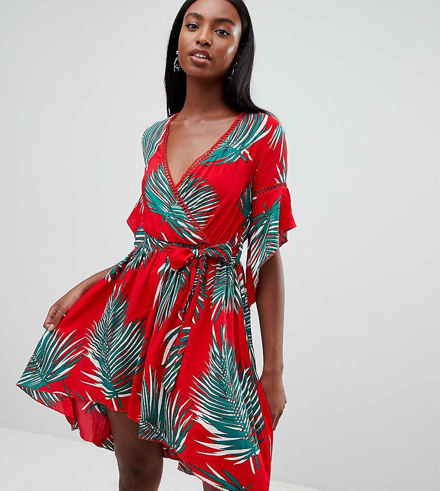фото Эксклюзивное платье мини с тропическим принтом missguided tall-красный