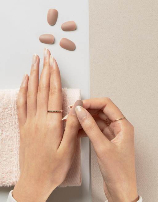 Elegant Touch – Nude Collection - Owalne paznokcie matowe, 3 z 4