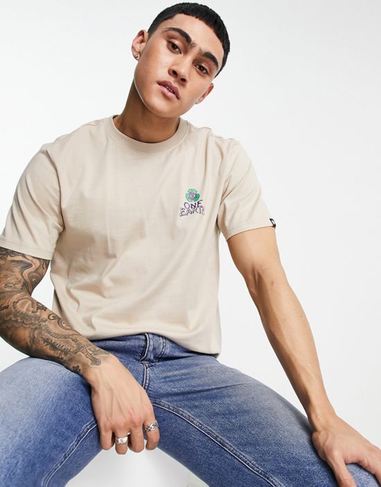https://images.asos-media.com/products/element-groman-back-print-t-shirt-in-beige/201675024-4?$n_550w$&wid=550&fit=constrain