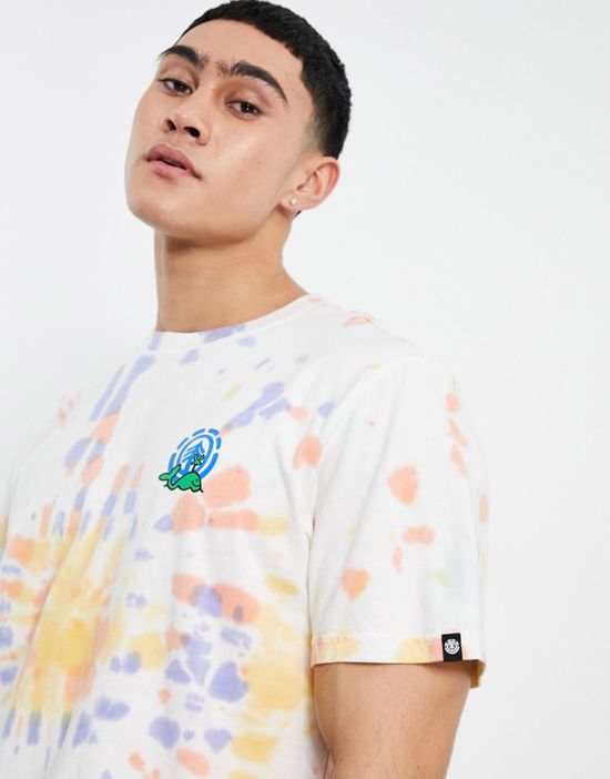 https://images.asos-media.com/products/element-renard-tie-dye-t-shirt-in-multi/201674193-2?$n_550w$&wid=550&fit=constrain