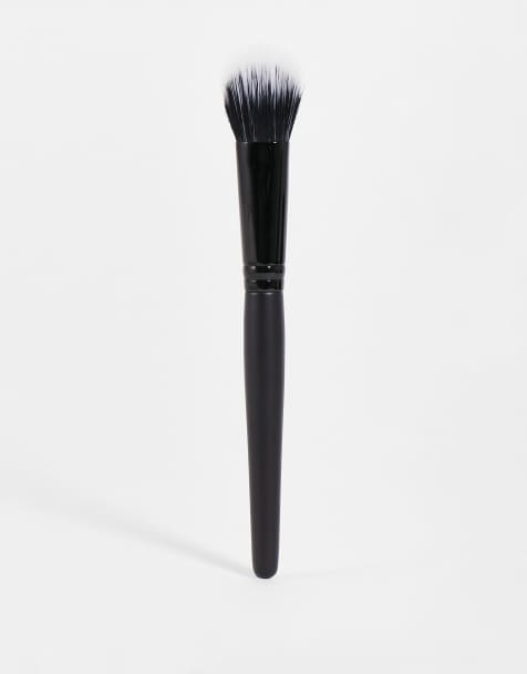 e.l.f. – Putty – Rouge-Pinsel - view 1