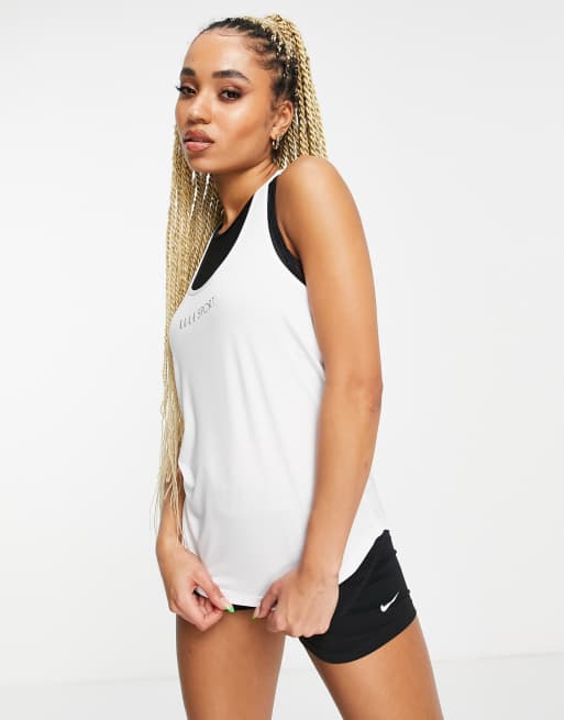 Signature Curved Hem Tank