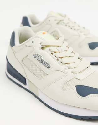 ellesse 147 runner