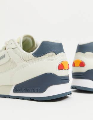 ellesse 147 runner
