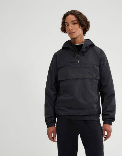 ellesse All terrain mont oh jacket in black - view 1