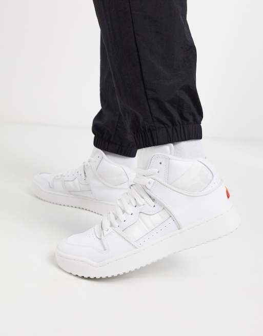 Ellesse assist high top leather trainers in white