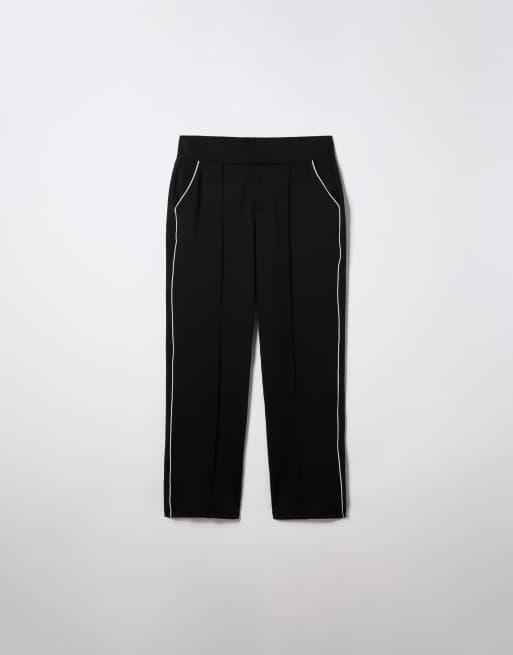 ellesse Avino track pant in black, 3 of 5