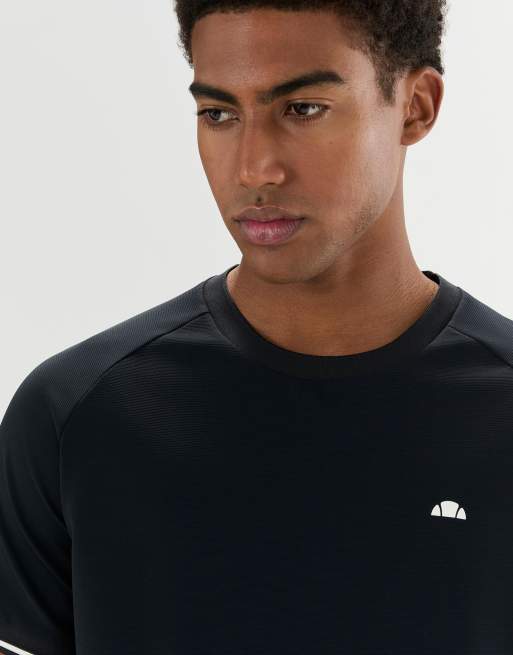 ellesse Caldona tee in black, 3 of 3