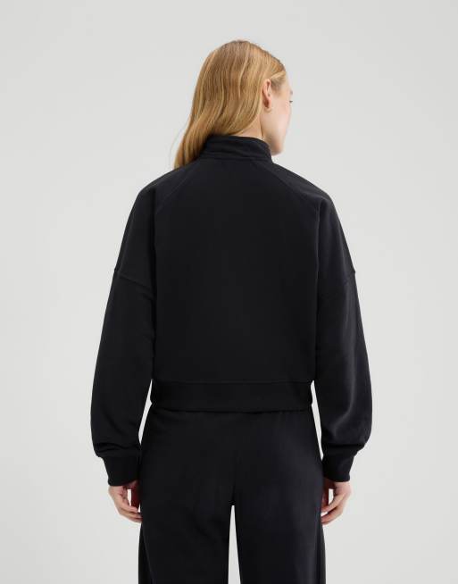 ellesse Carrera 1/4 zip sweatshirt in black, 2 of 3