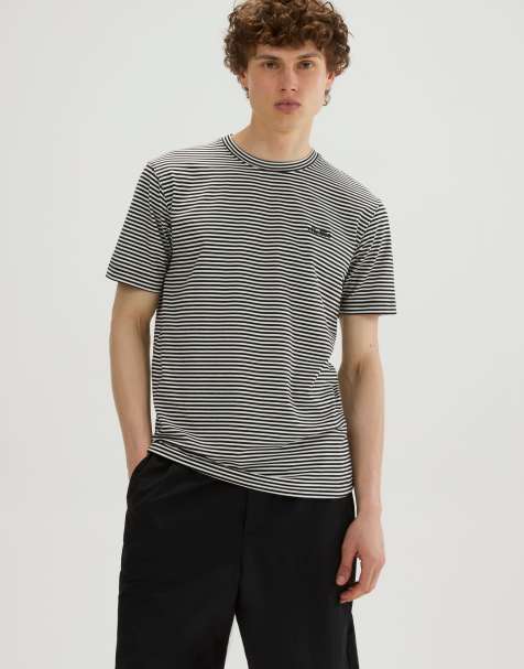 ellesse Carten t-shirt in off white