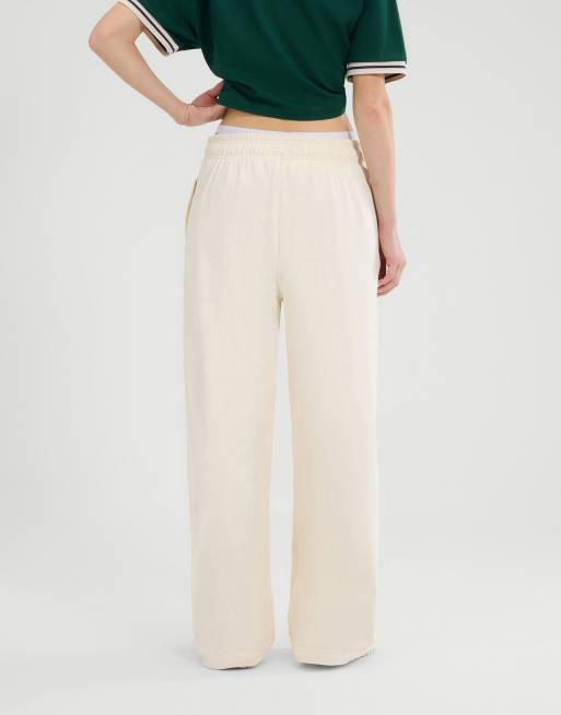 ellesse Casoli jog pant in off white, 2 of 3