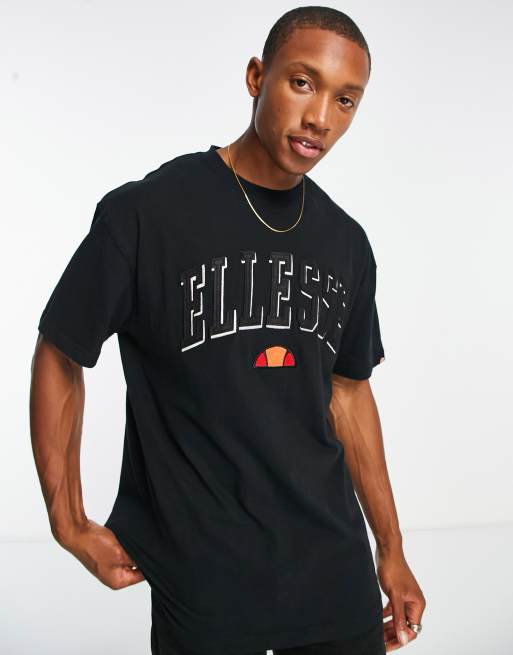 ellesse collegiate t-shirt in black