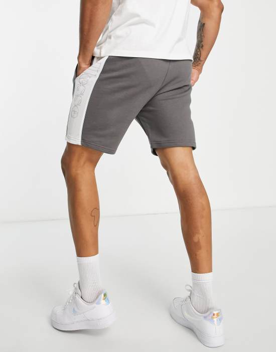 https://images.asos-media.com/products/ellesse-color-blocked-short-with-logo-in-gray/201726544-4?$n_550w$&wid=550&fit=constrain