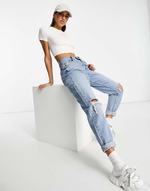 ellesse crop top with diamante logo in off white- exclusive to ASOS, 4 of 4