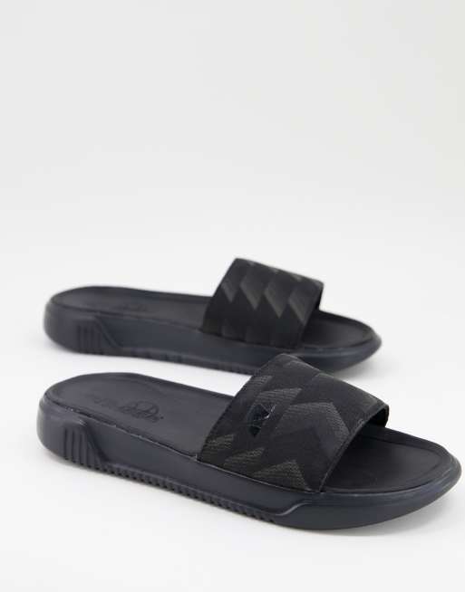 ellesse- Denso - Slippers in zwart