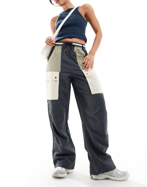 Ellesse Ferreti cargo pants in dark grey 