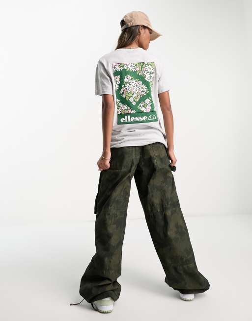 ellesse – Floren – T-Shirt in Grau mit Gänseblümchen-Print auf dem Rücken, 3 von 4
