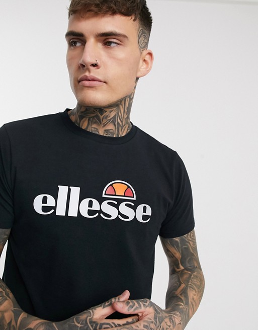 ellesse Giniti 2 t-shirt with reflective logo in black