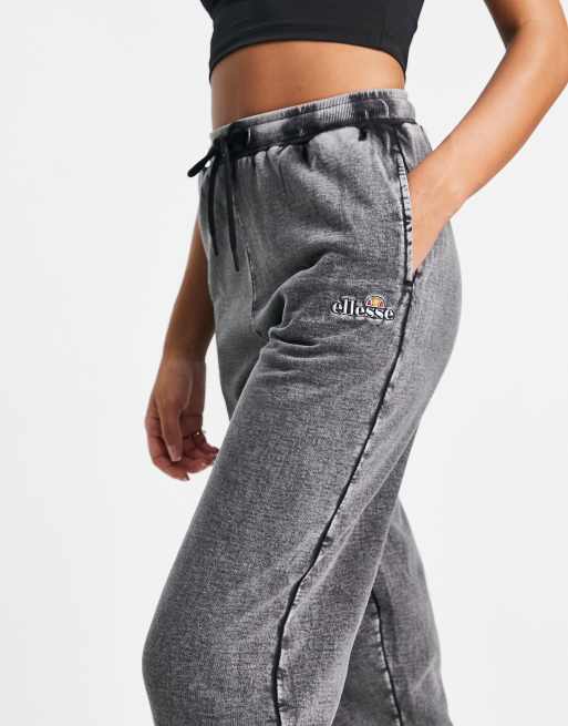 ellesse Joggingbroek in zwart met acid wash exclusief bij ASOS ASOS