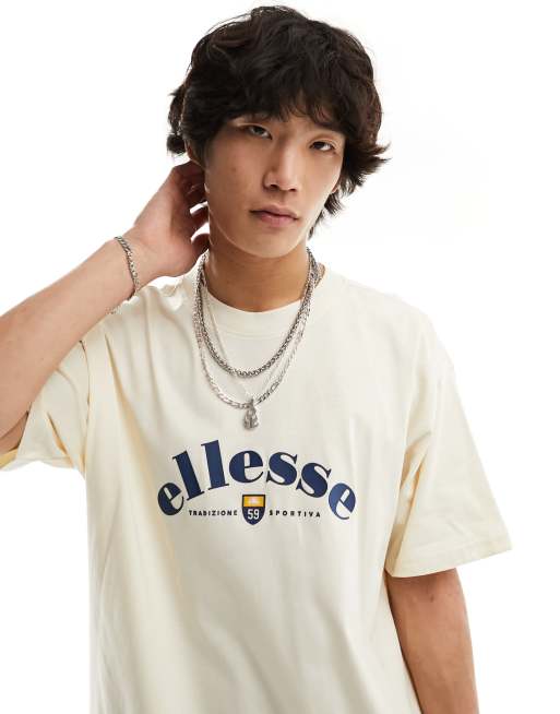 ellesse – Kempa – T-Shirt in gebrochenem Weiß