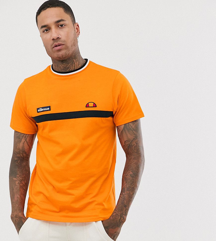 ellesse - Lamora - Gestreept T-shirt met geribbelde hals in oranje, exclusief bij ASOS