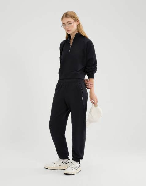 ellesse Lentella jogger in black - view 1