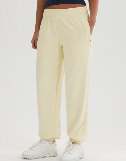 ellesse Lentella jogger in light yellow, 4 of 4