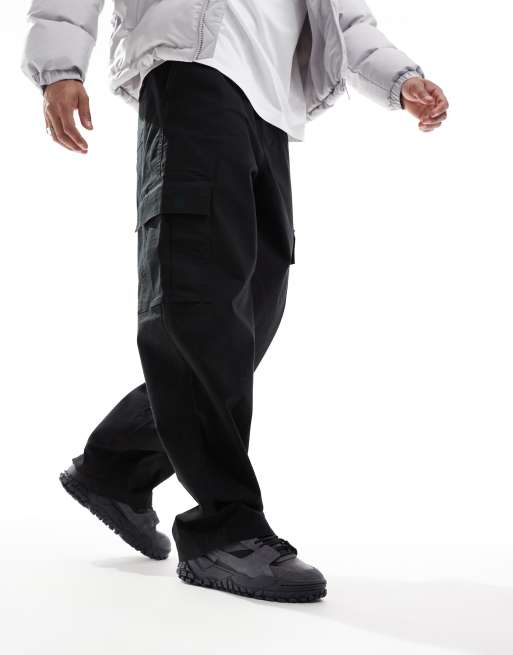 Ellesse LSR Luxe trainers in black, 3 of 5