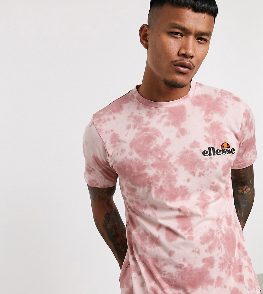 Ellesse - Martin - T-shirt tie-dye rosa - In esclusiva per ASOS