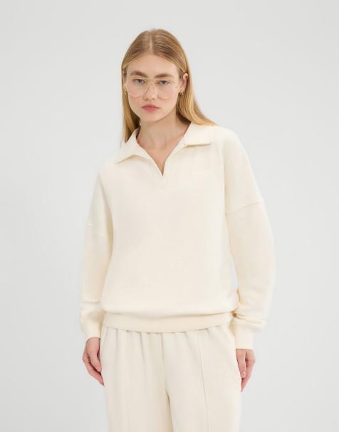 ellesse Morcone sweatshirt in off white