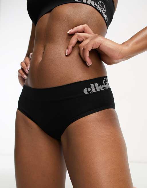 ellesse – Nahtloses Set mit BH und Slip in Schwarz