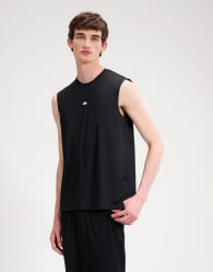 ellesse Olios vest in black