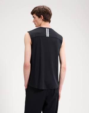 ellesse Olios vest in black