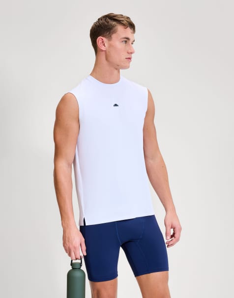 ellesse Olios vest in white - view 1
