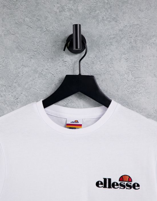 https://images.asos-media.com/products/ellesse-oversized-t-shirt-in-white/23791255-4?$n_550w$&wid=550&fit=constrain