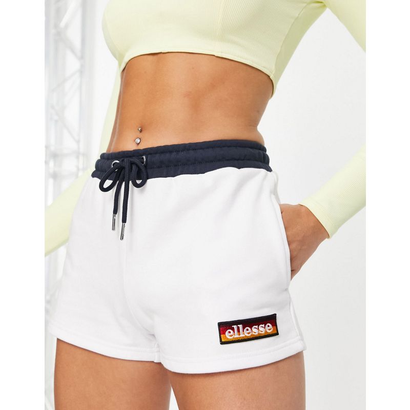 Donna Activewear ellesse - Pantaloncini della tuta bianchi con logo sfumato