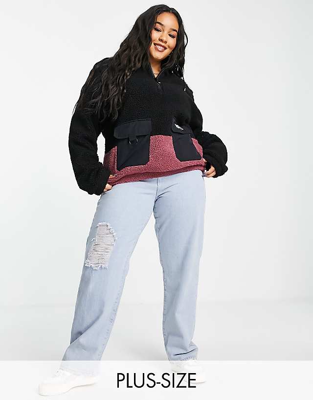 ellesse plus fleece in black & pink | ASOS